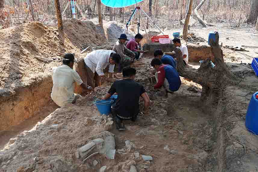 Archaeological excavations at Kouk Dei Chhnang Station